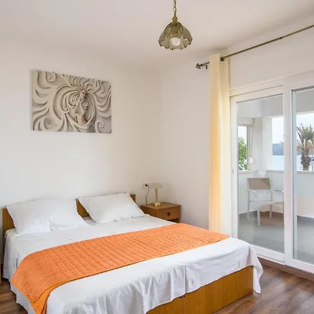 Apartman By The Sea - 11929 *