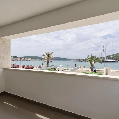 Apartman By The Sea - 11929 *